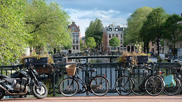 Kanal i Amsterdam
