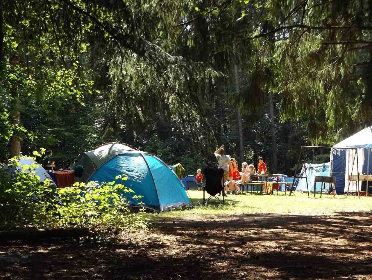 De 5 bedste campingpladser for aktive rejsende