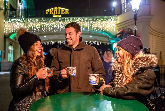 winter-market-at-the-prater-3004765_640