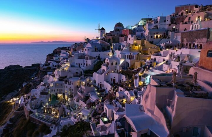 Santorini - romantiske destinationer i Europa